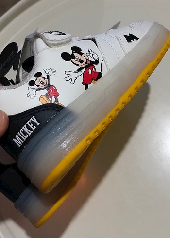 Mickey Mouse Işıklı Spor Ayakkabı - Görsel 7