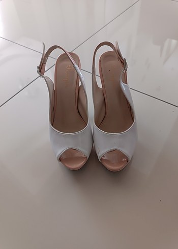 37 Beden Beyaz Stiletto Topuklu Kadın Akşam Ayakkabısı