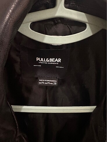 m Beden Pull and Bear Suni Deri Ceket