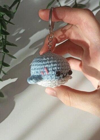 Hello Kitty Balina anahtarlık amigurumi