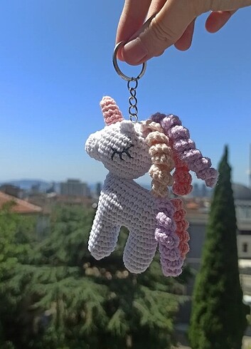 Unicorm anahtarlık amigurumi