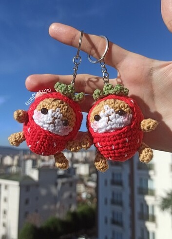 Çilek kedi anahtarlık