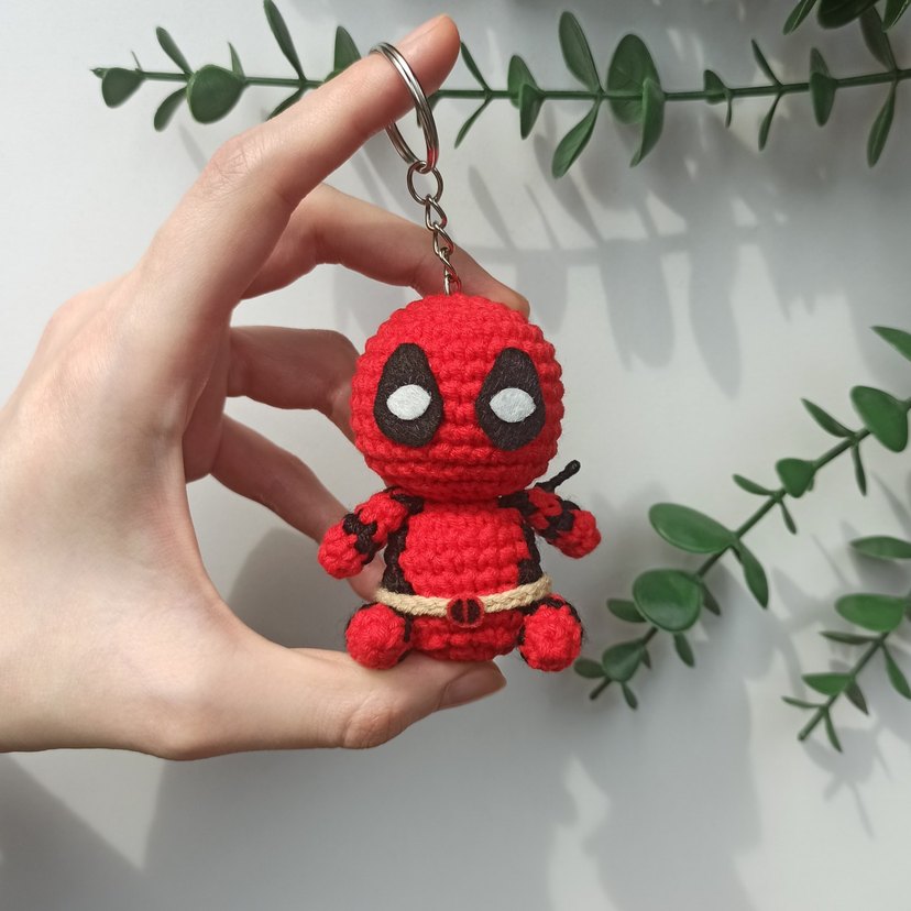 Deadpool ve Spiderman anahtarlık - Görsel 5