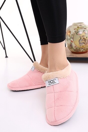 Ugg Ugg terlik