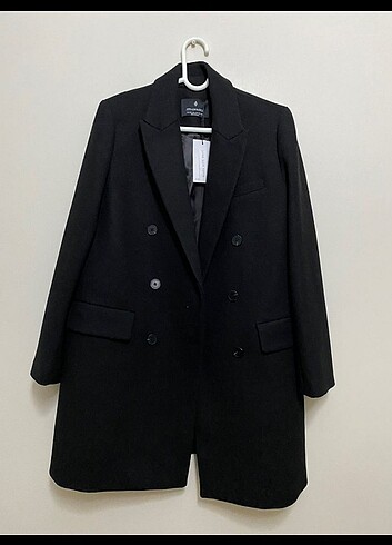 Stradivarius M