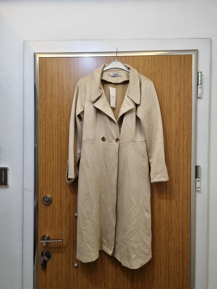 Bej Uzun Süet Kadın Trençkot - Görsel 2