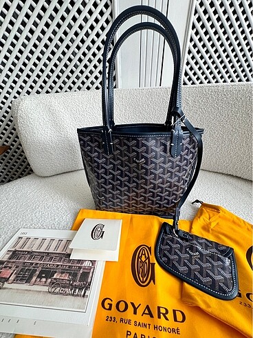 Goyard anjou bag