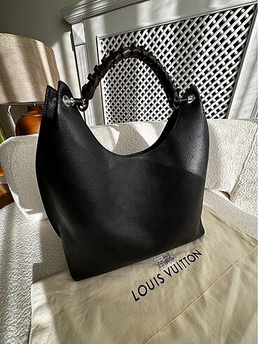  Beden siyah Renk Louis vuitton large çanta