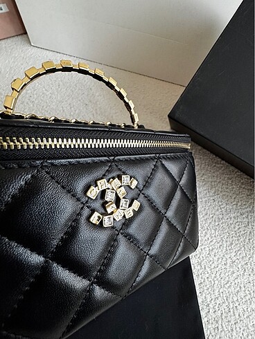 Beden siyah Renk Chanel vanity bag