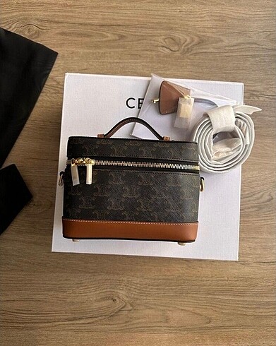  Beden siyah Renk Celine vanity bag