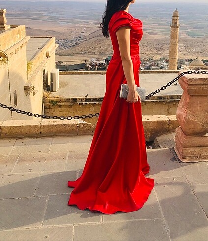 s Beden Alfabeta Kırmızı Abiye Elbise