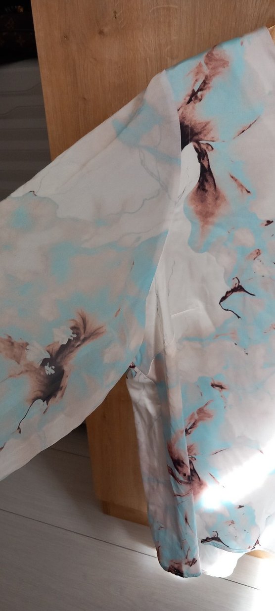 Mavi Kahverengi Desenli Kadın Bluz - Görsel 3