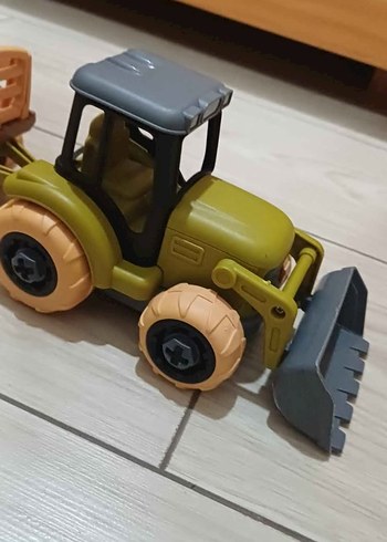 Khaki ve Gri Oyuncak Traktör - Görsel 7