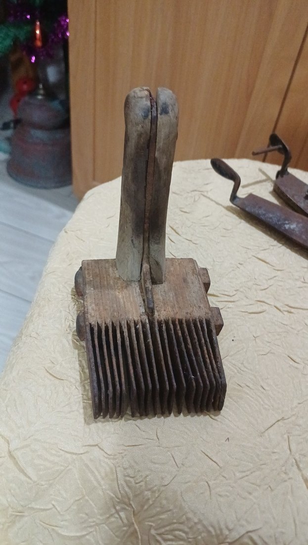 eski dönem hali dokuma makas ve kirkit - Görsel 2