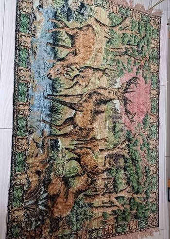 Eskilerden Geyikli duvar Halisi - Görsel 2