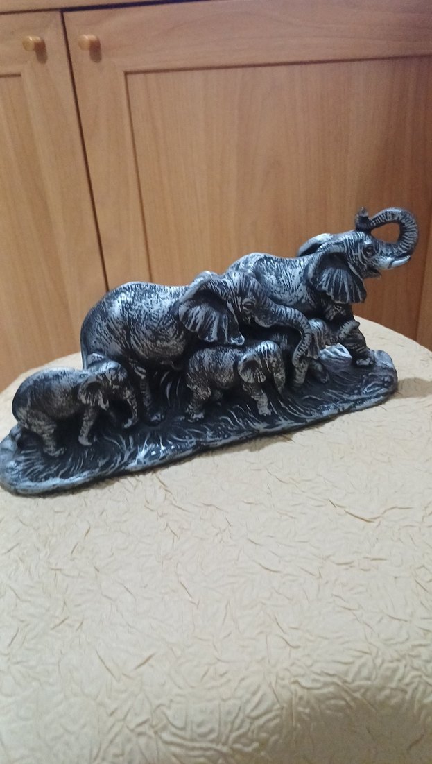 Gri Fil Ailesi Biblosu - Görsel 3