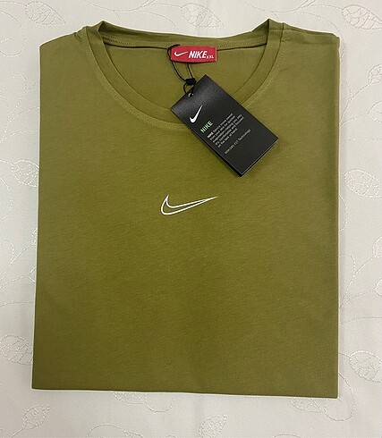 Nike T-Shirt