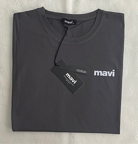 Mavi T-Shirt