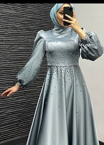 Saten kabarık abiye