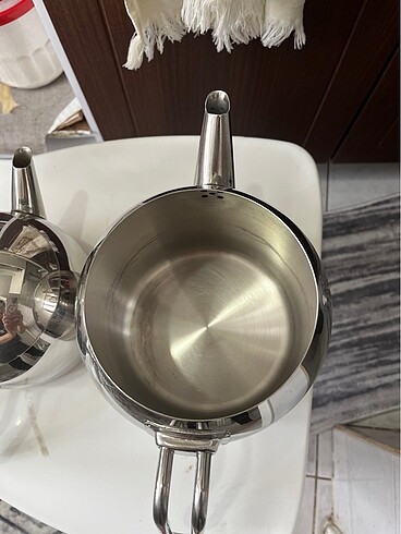 Korkmaz demlik. 3 litre alt tarafı üst 1 litre - Görsel 5