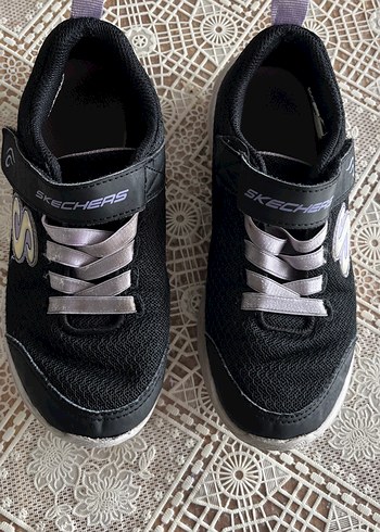 Kız Çocuk Siyah Skechers Spor Ayakkabı - Görsel 4