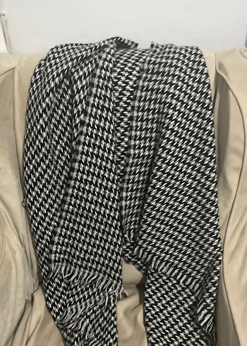 Kemerli Gri Kadın Şal - Görsel 2