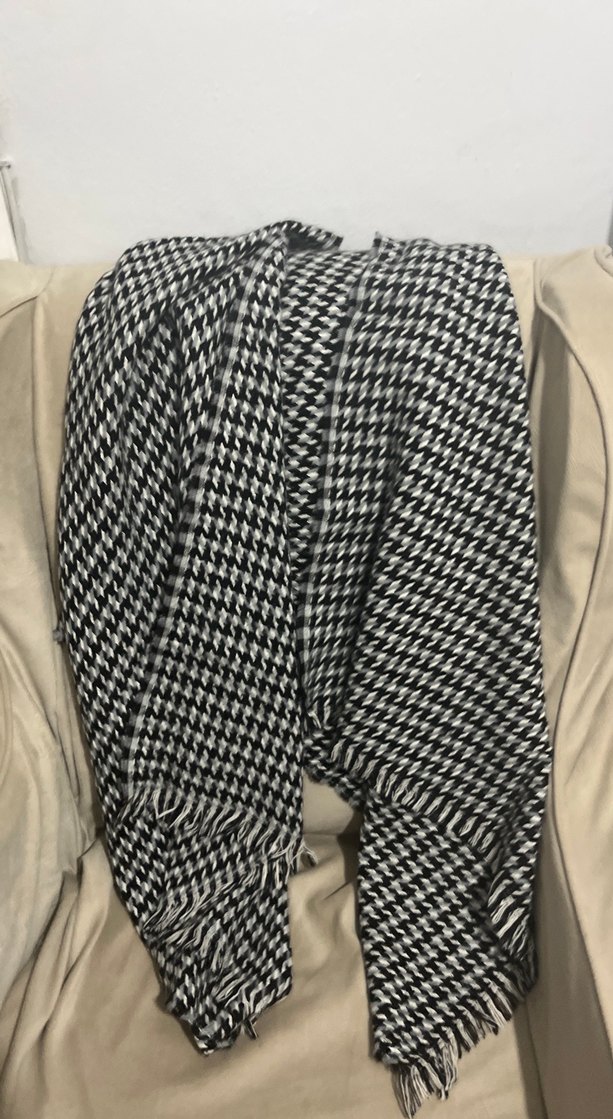 Kemerli Gri Kadın Şal - Görsel 2