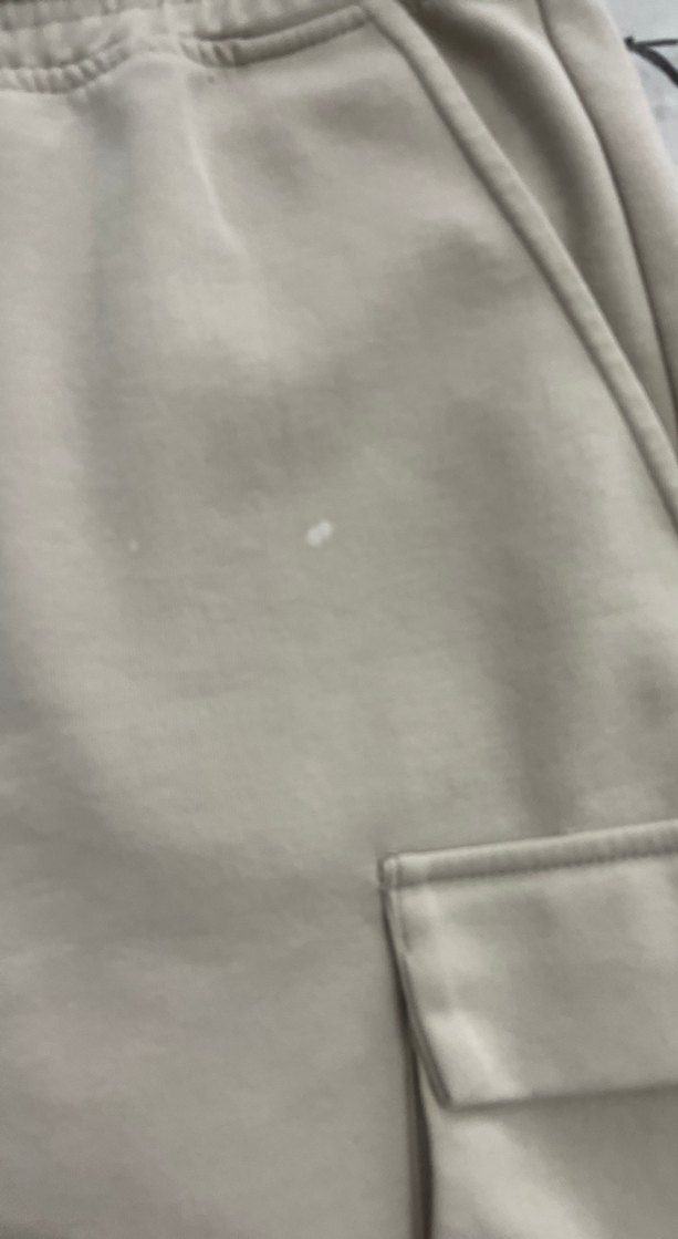 Beyaz Rahat Kesim Kısa Şort - Görsel 3