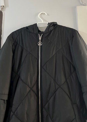 Uzun Siyah Fermuarlı Kadın Kışlık Mont - Görsel 5