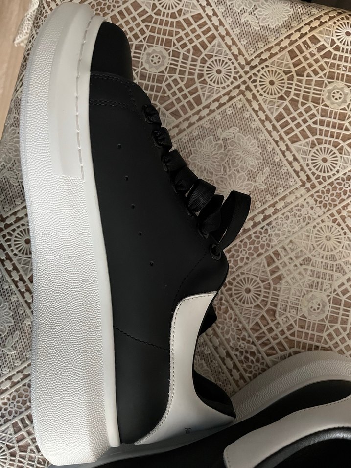 Alexander McQueen erkek ayakkabı 39 numara - Görsel 2