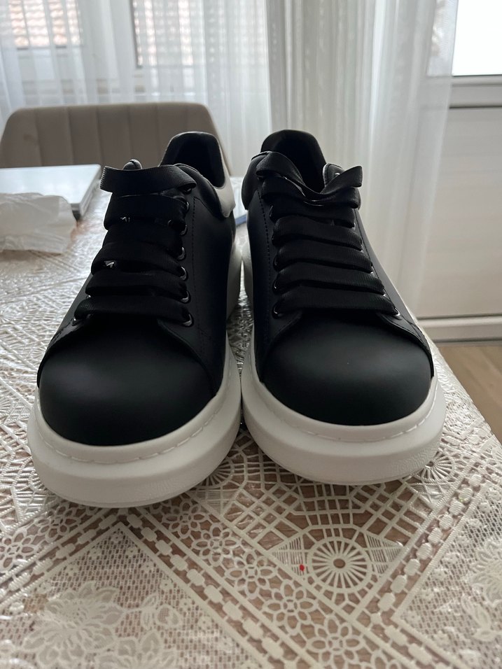 Alexander McQueen erkek ayakkabı 39 numara - Görsel 4