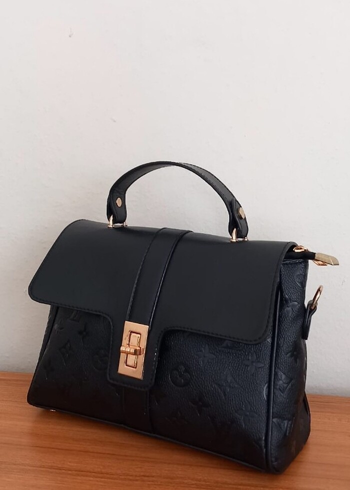 Siyah Kadın Kol Çantası - Görsel 4