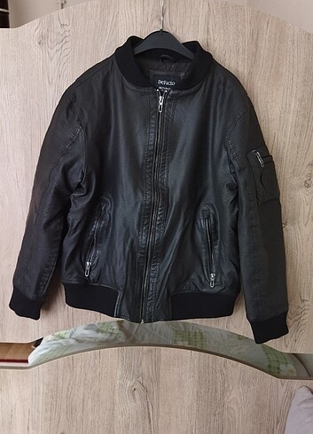 Erkek Kışlık Kapüşonlu Ceket DeFacto - Görsel 4