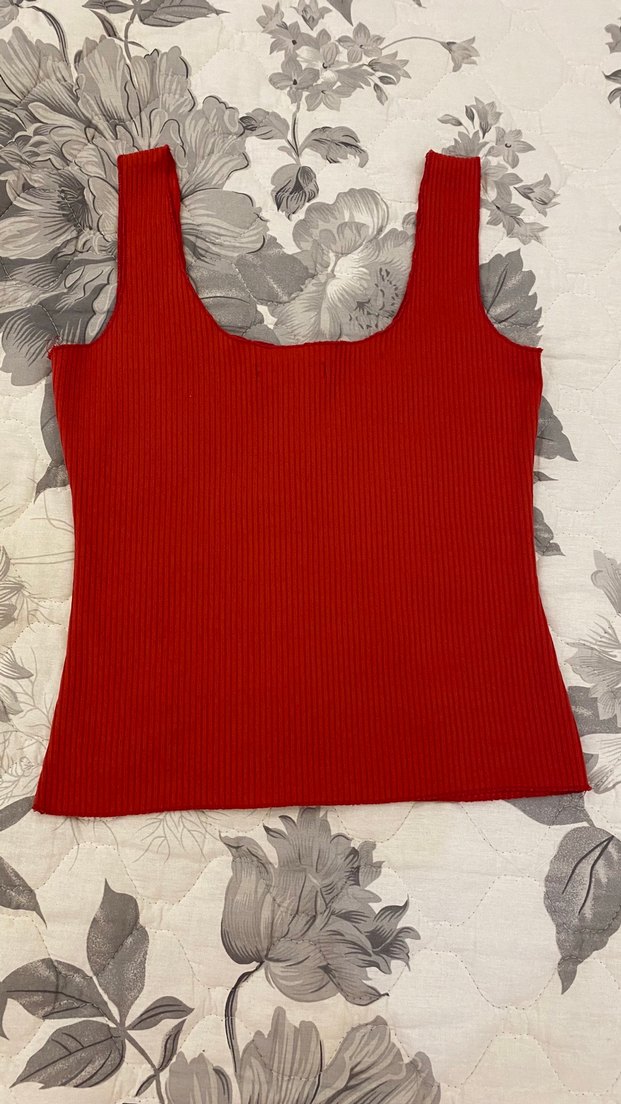 Düğmeli Kırmızı Kadın Kolsuz Bluz - Görsel 2