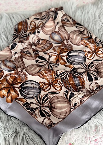 Pierre Cardin İpek Eşarp