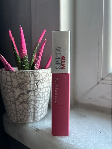 Maybelline