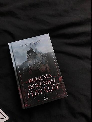 RUHUMA DOKUNAN HAYALET SERT KAPAK AYRAÇLI