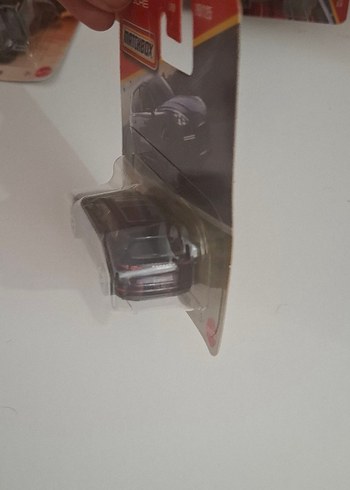 Beden Matchbox Porsche Cayenne Turbo Oyuncak Araba