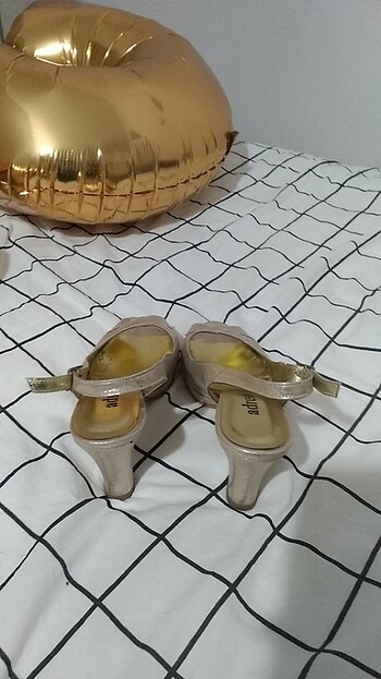 38 Beden ten rengi Renk Topuklu ayakkabı