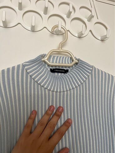 Zara Bluzz