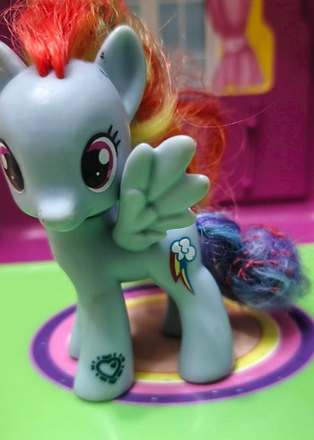 Rainbow dash figürü - Görsel 2