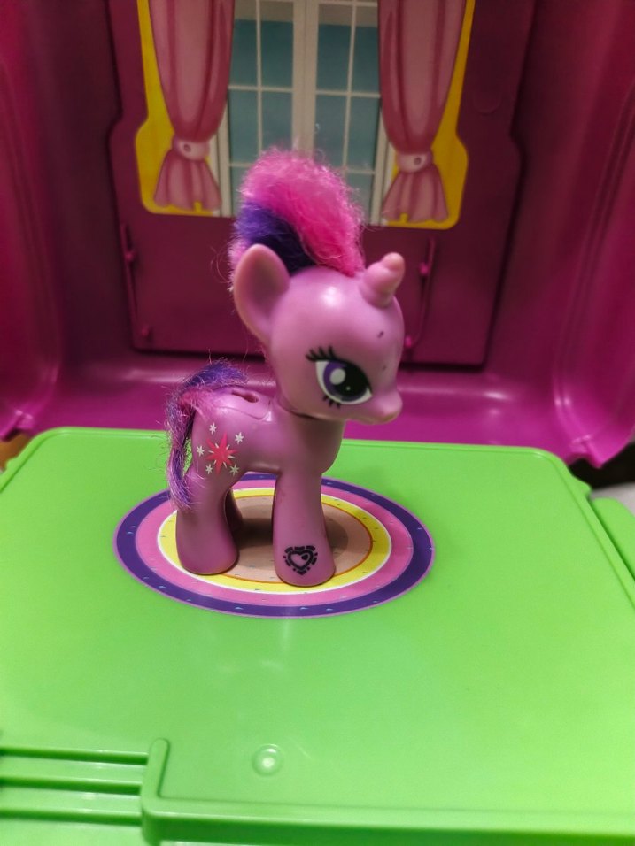 Twilight Sparkle - Görsel 2