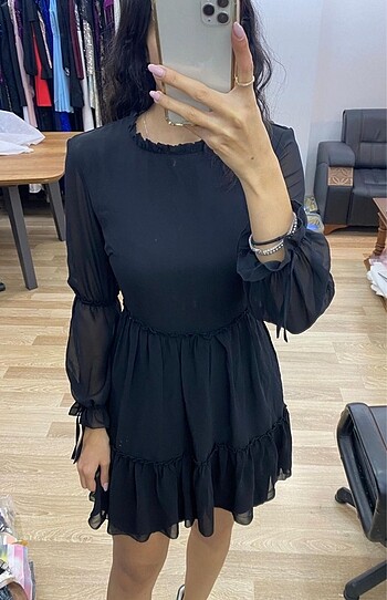 m Beden siyah Renk Yeni urun