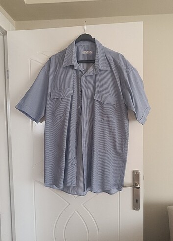 3xl Beden 1 adet lakos 1 adet gömlek ikisi de aynı fiyata