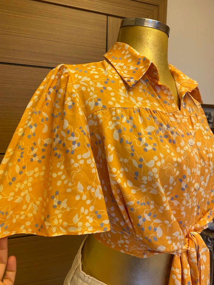 Sarı Bağlamalı Mini Bluz Gömlek - Görsel 3
