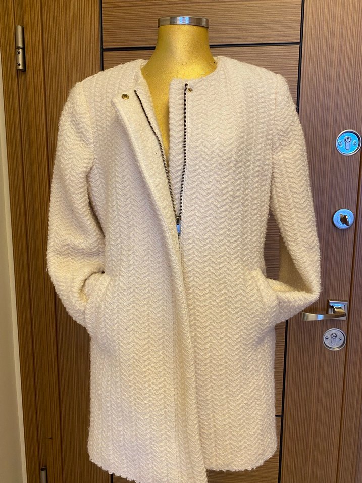 Beyaz Triko Midi Ceketi - Görsel 2