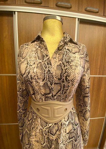 Uzun Kol Yılan Desenli Kahverengi Elbise - Görsel 6