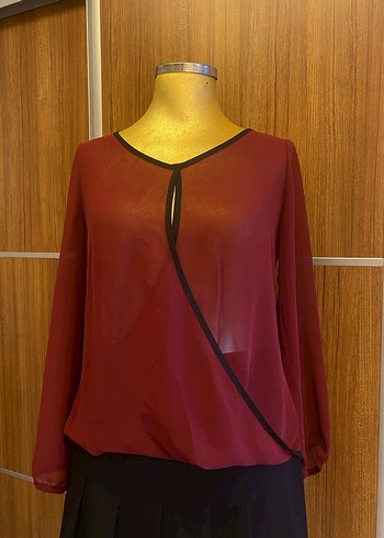 Bordo Piliseli V Yakalı Kadın Bluz - Görsel 2