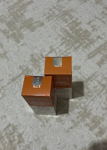 Licape Çok Yönlü Yüksek Koruma Güneş Kremi SPF 50+ - Görsel 2