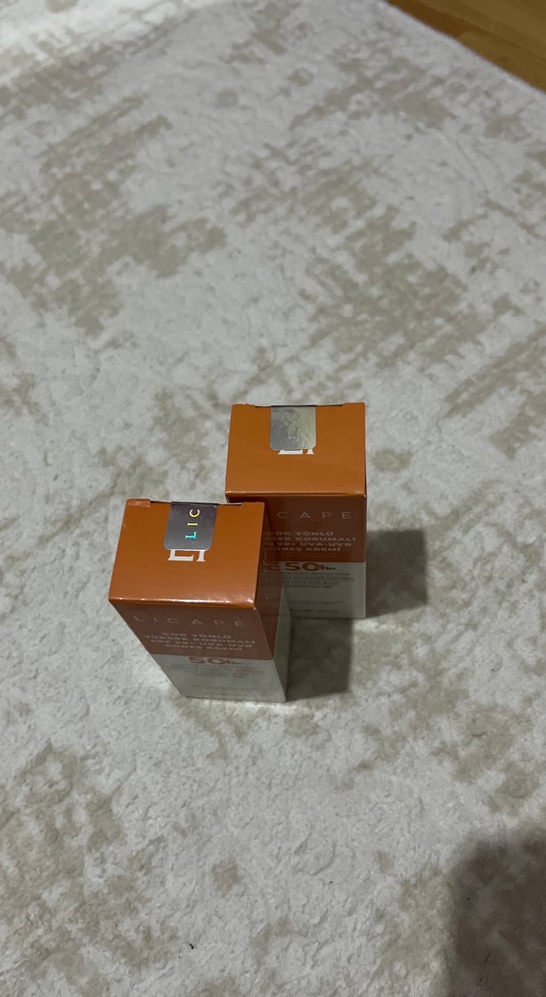 Licape Çok Yönlü Yüksek Koruma Güneş Kremi SPF 50+ - Görsel 2